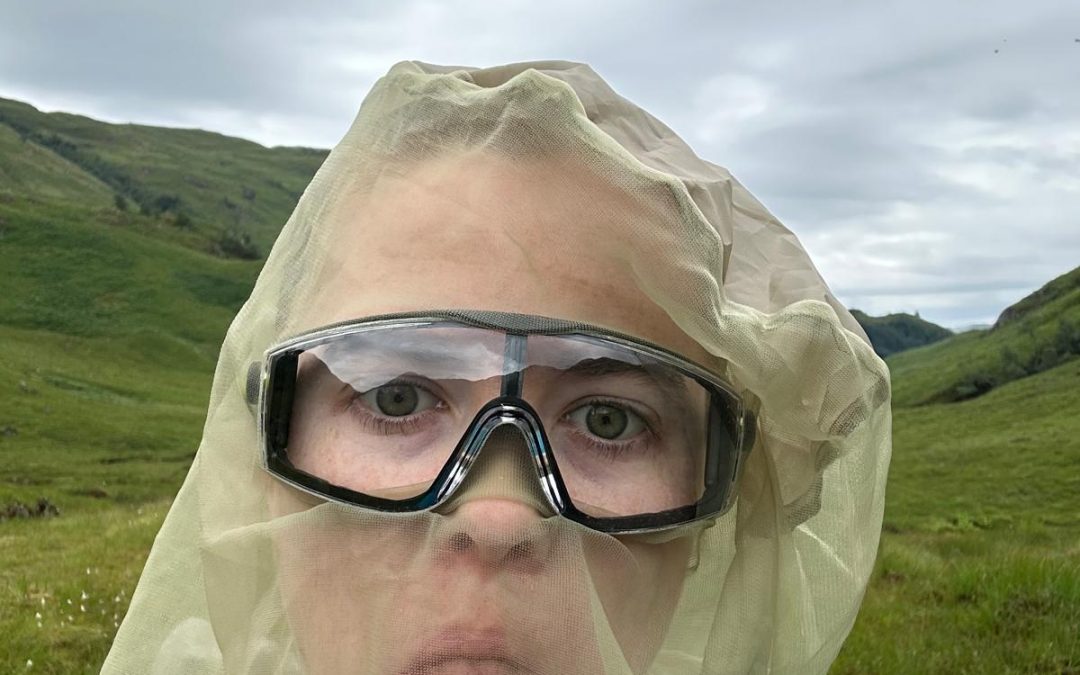 I can see with my Midgespecs!
